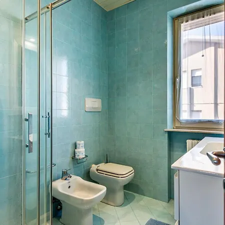 N311 - Numana, Accogliente Con Terrazzo E Posto Auto Numana