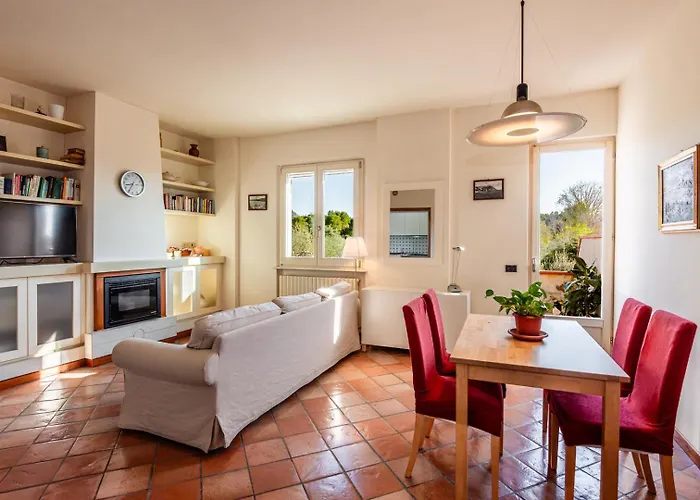 N311 - Numana, Accogliente Con Terrazzo E Posto Auto Numana